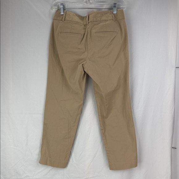 Ann Taylor Factory Women’s 23” Flat Front Four-Pocket Size 0P Khaki Chinos - Picture 8 of 9